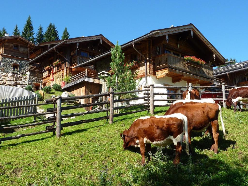 Villa Almdorf Flachau - Luxus Hüttenurlaub Zimmer foto